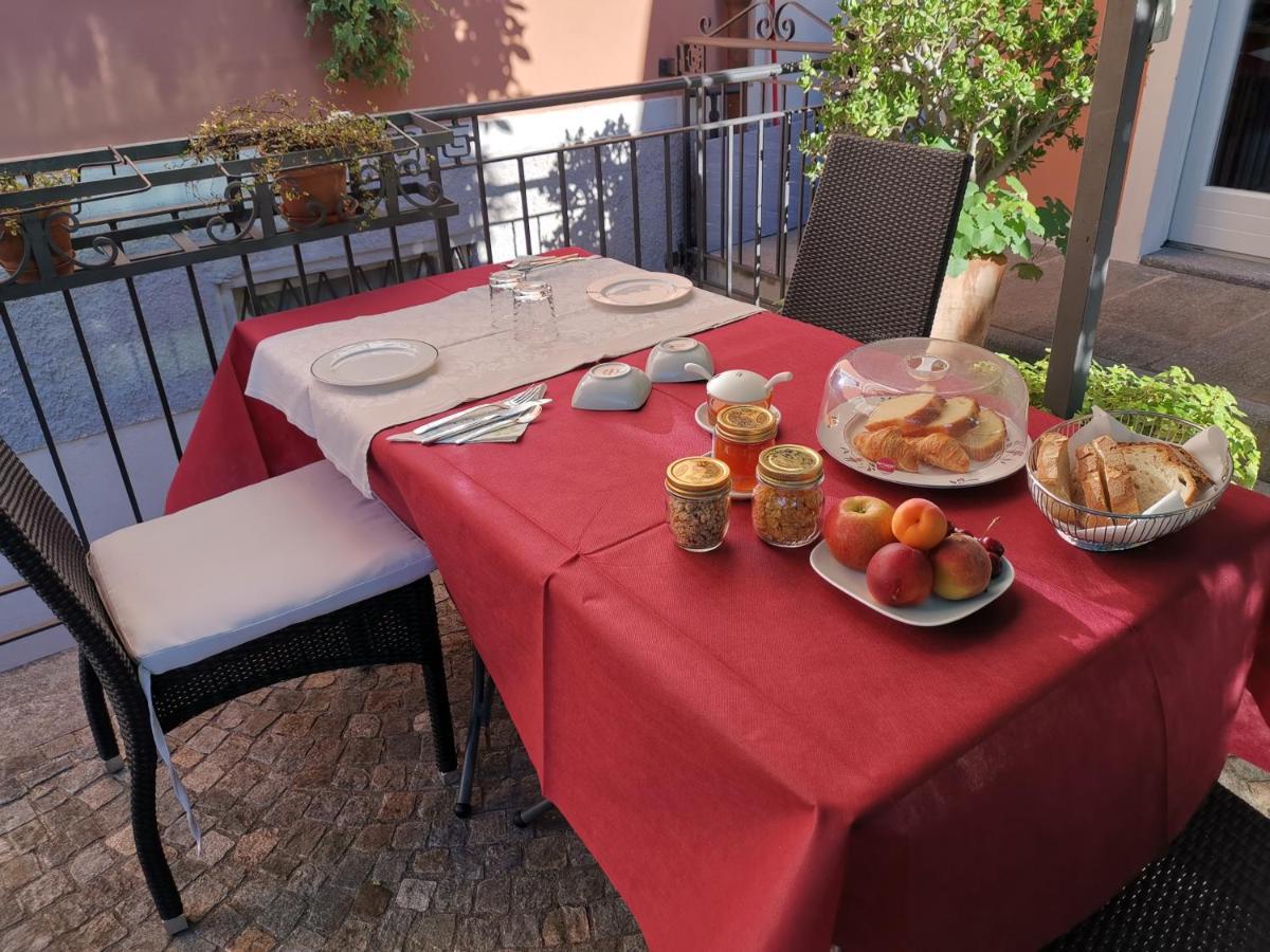B&B Villa Dei Pini Cannobio Buitenkant foto