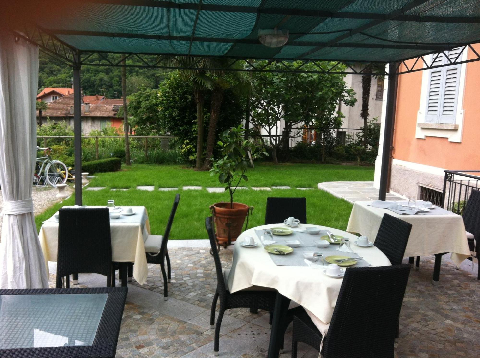 B&B Villa Dei Pini Cannobio Buitenkant foto