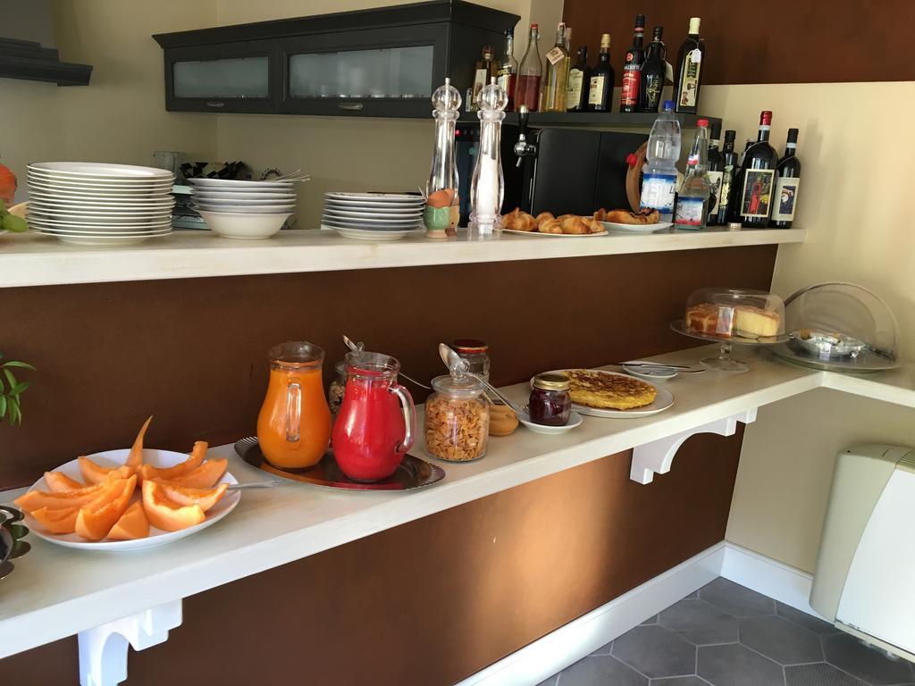 B&B Villa Dei Pini Cannobio Buitenkant foto