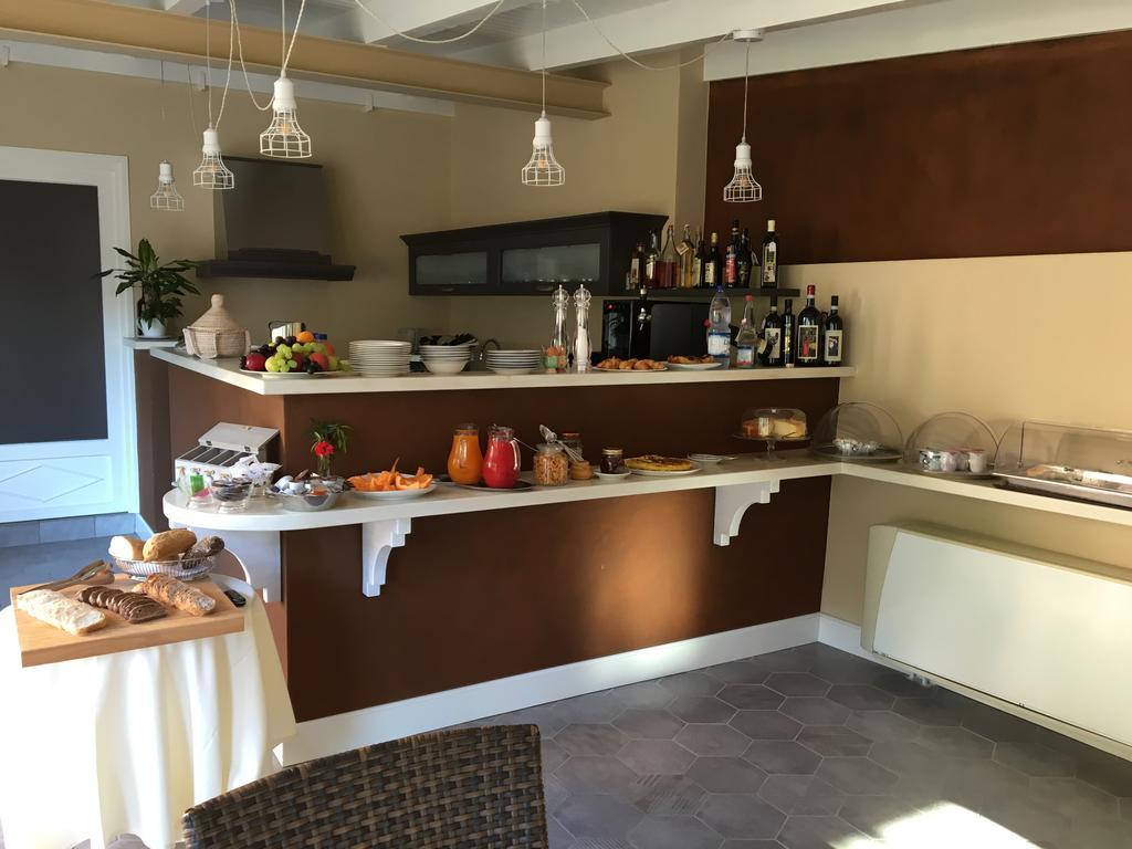 B&B Villa Dei Pini Cannobio Buitenkant foto