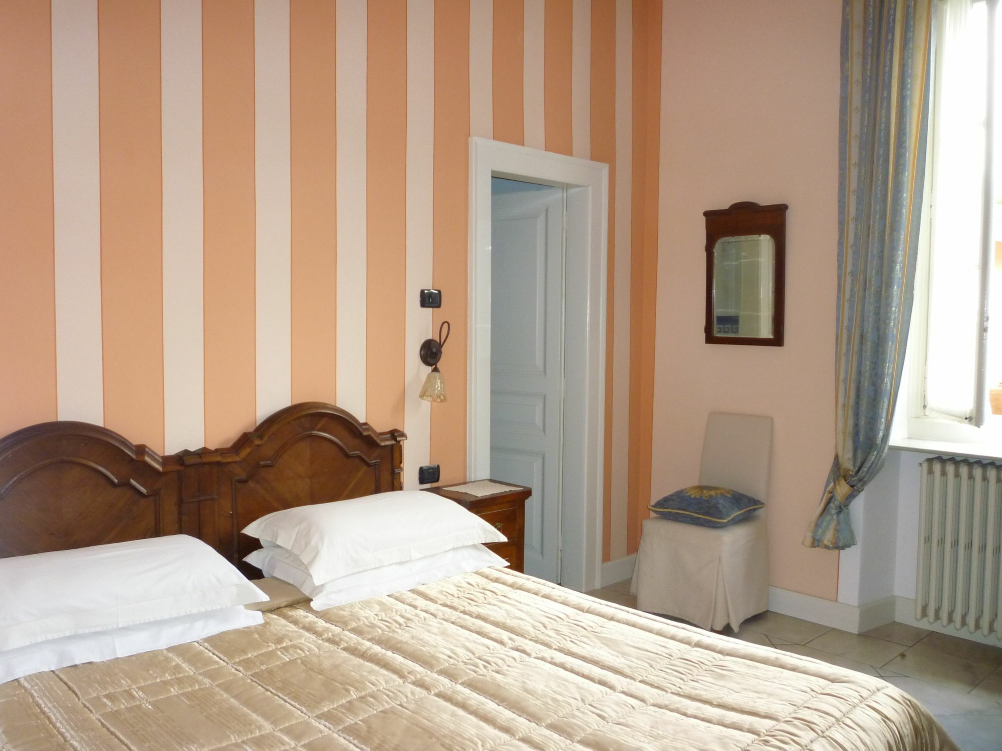 B&B Villa Dei Pini Cannobio Buitenkant foto