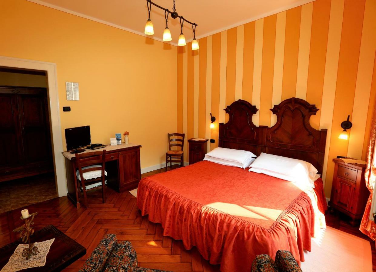 B&B Villa Dei Pini Cannobio Buitenkant foto