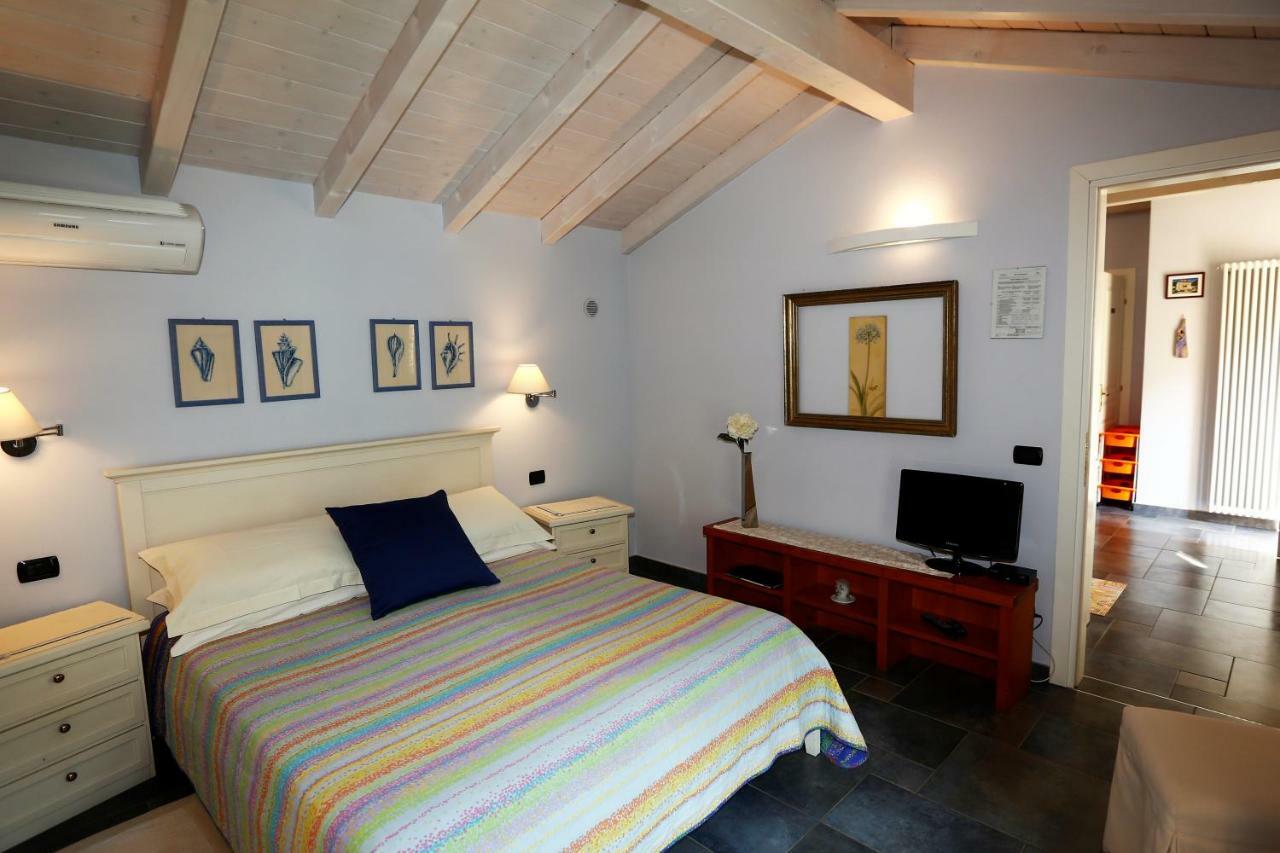 B&B Villa Dei Pini Cannobio Buitenkant foto